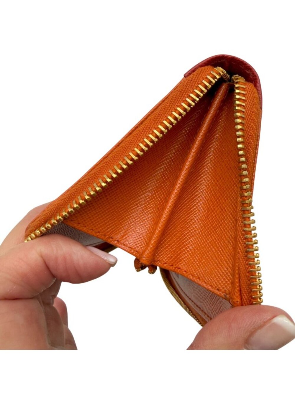 Prada Orange/Red Saffiano Leather Bicolor Zip Around Wallet featuring a gold log - Picture 4 of 12